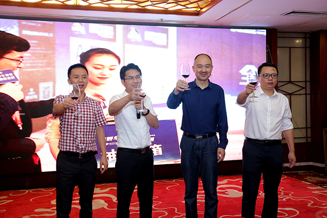 澳门免费原料网挂牌