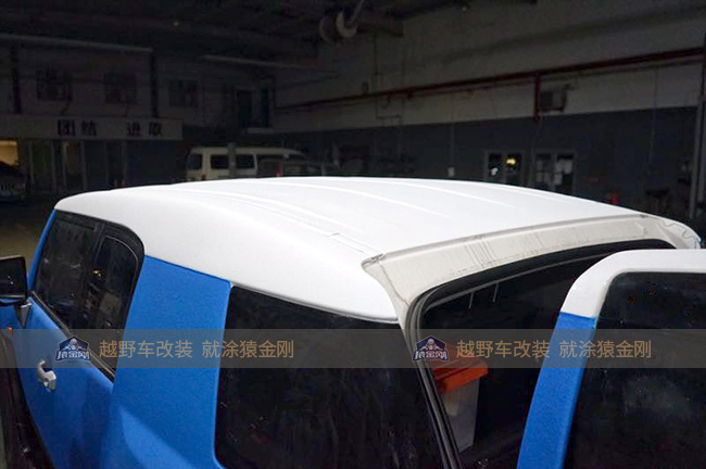 丰田经典的越野车,兰德酷路泽车身防爆改装喷涂装甲涂层 澳门免费原料网挂牌